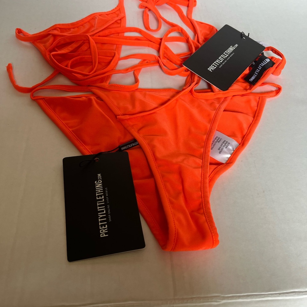 PrettyLittleThing - NWT - Ava Bright Orange multi Strap Bikini Set - Size 8